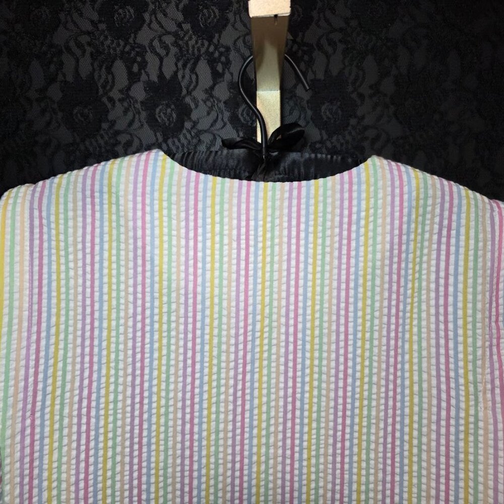 Chic Pastel Striped Blouse - Picture 7 of 12
